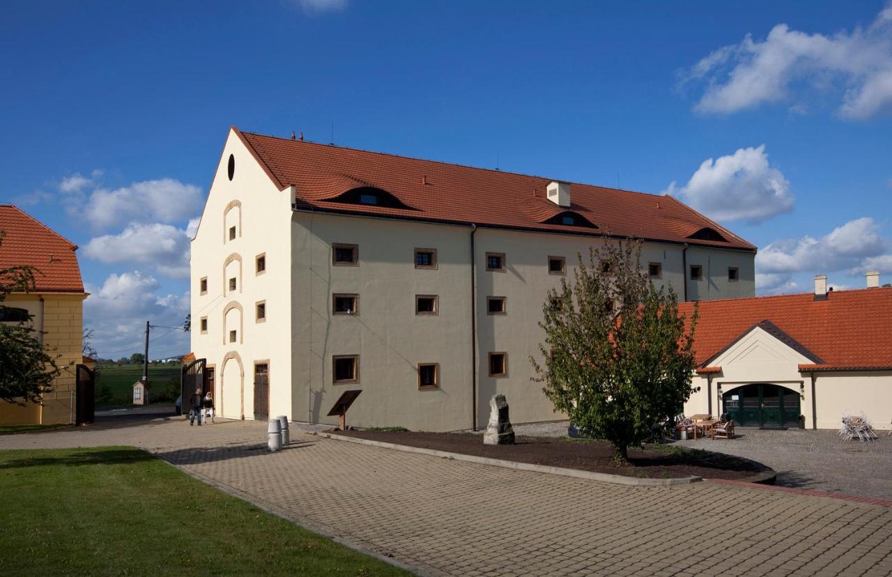 Pytloun Chateau Hotel Ctenice Praga Exterior foto