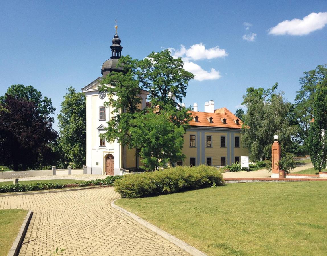 Pytloun Chateau Hotel Ctenice Praga Exterior foto